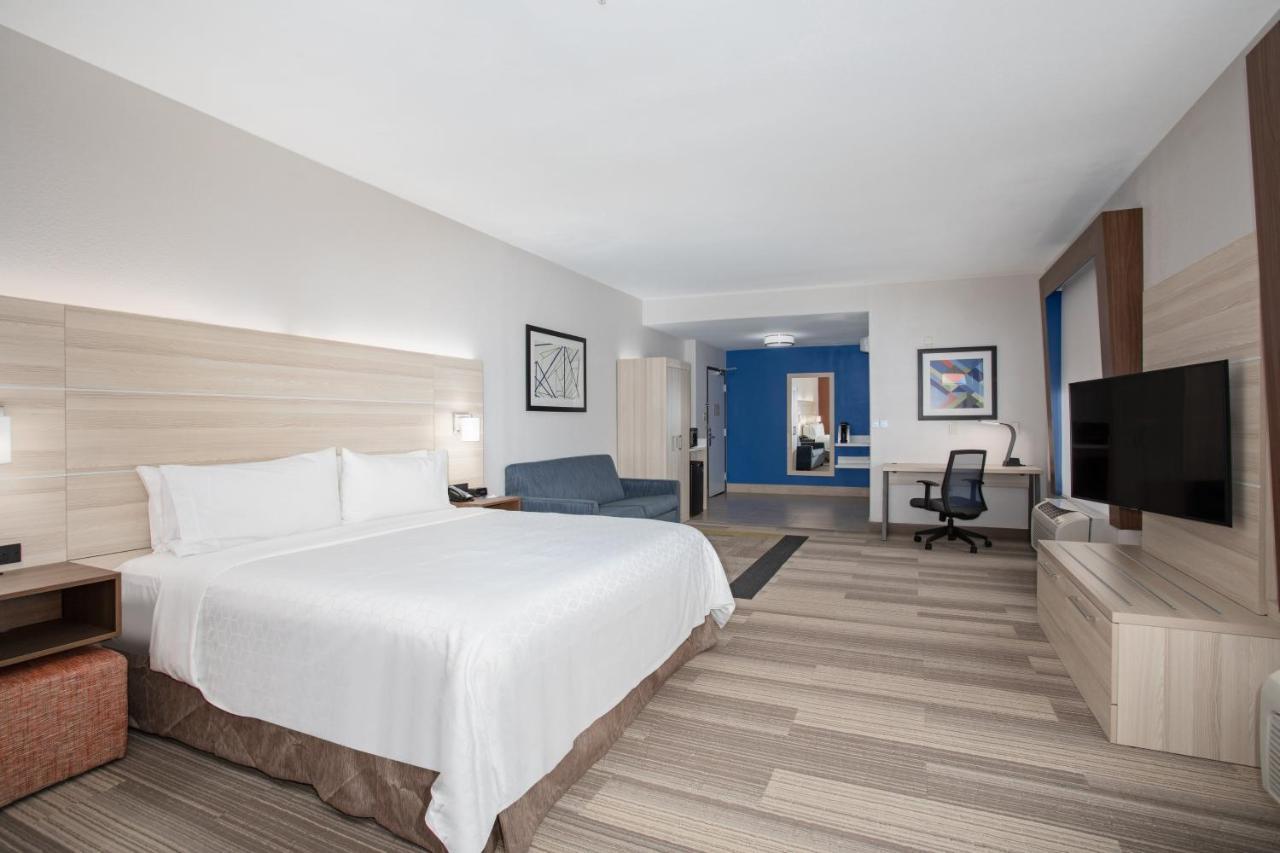 Holiday Inn Express & Suites Phoenix Glendale Dist By Ihg Pokój zdjęcie
