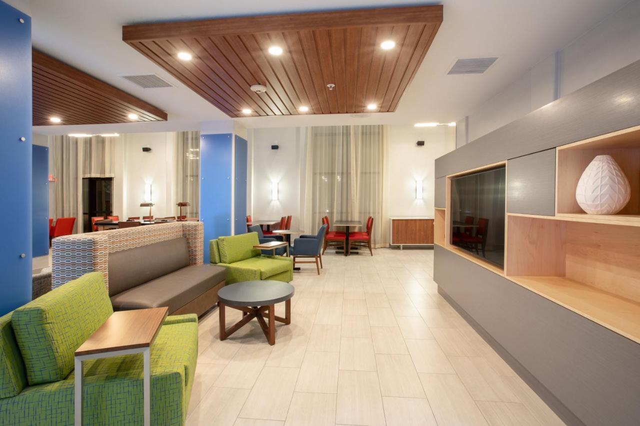Holiday Inn Express & Suites Phoenix Glendale Dist By Ihg Zewnętrze zdjęcie