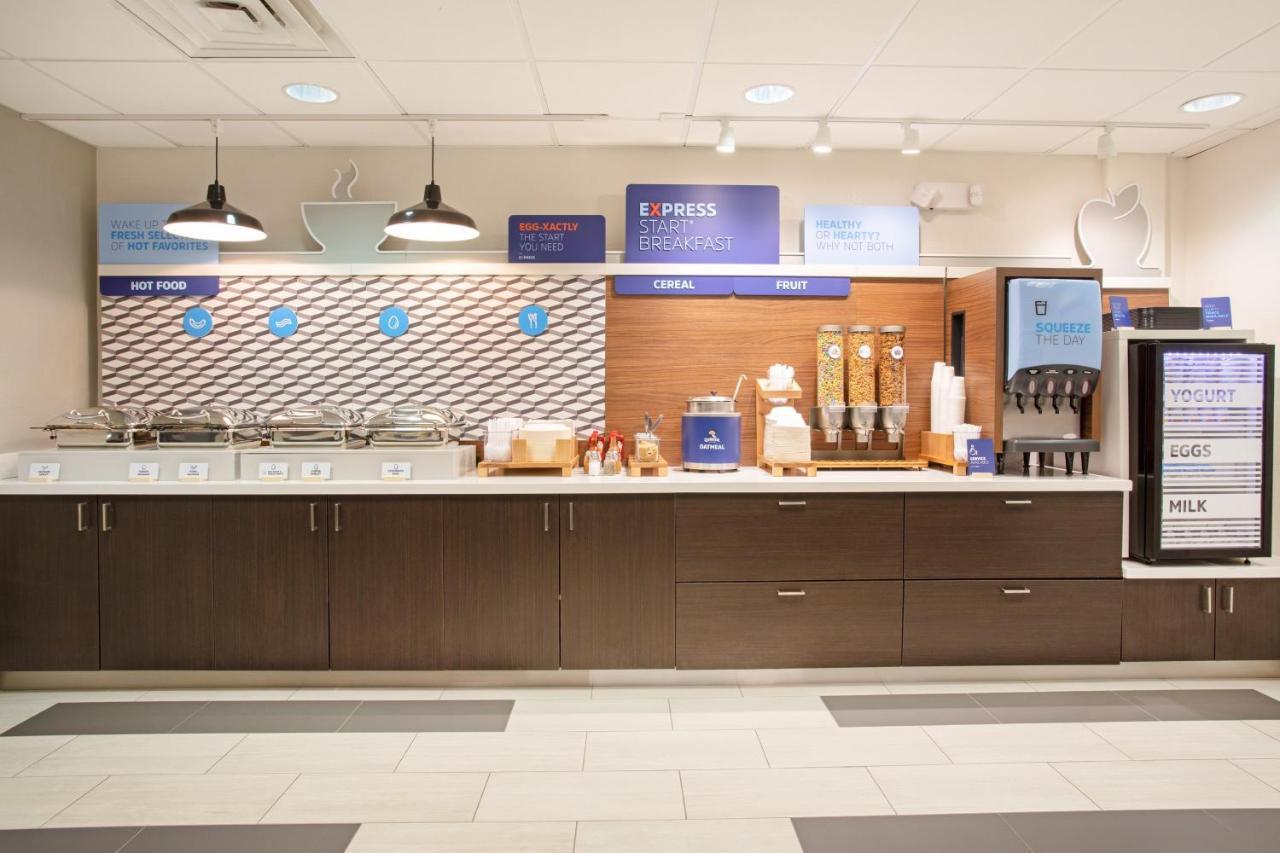 Holiday Inn Express & Suites Phoenix Glendale Dist By Ihg Zewnętrze zdjęcie