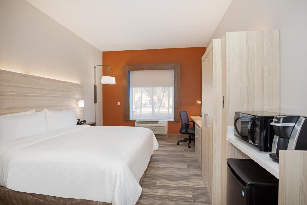 Holiday Inn Express & Suites Phoenix Glendale Dist By Ihg Zewnętrze zdjęcie