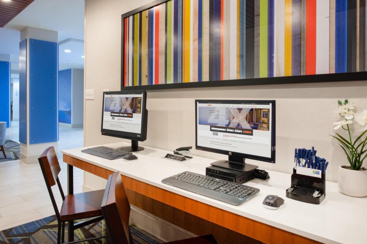 Holiday Inn Express & Suites Phoenix Glendale Dist By Ihg Zewnętrze zdjęcie